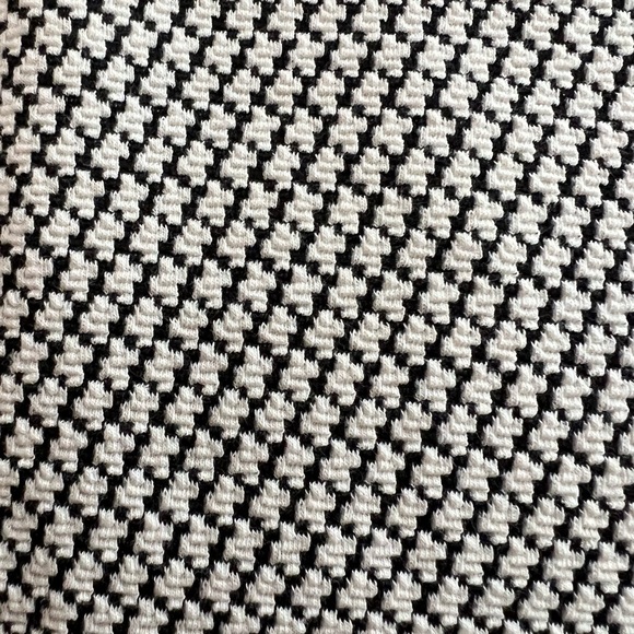 Mini skirt - Picture 2 of 3